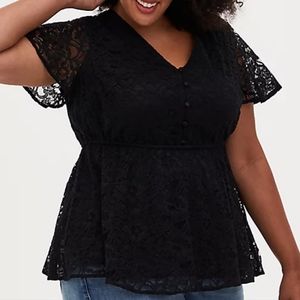BLACK LACE BUTTON DOWN PEPLUM TOP
